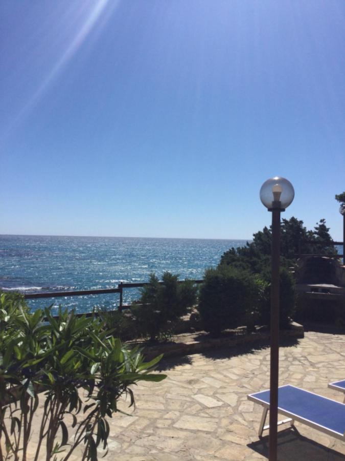Villa Vera Trifamigliare Con Ingresso Diretto 20 Mt Al Mare Clima Wi-Fi Bbq Cala Liberotto Exterior foto